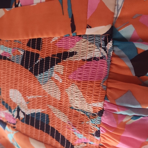 Clover and Sloane Flutter Sleeve Floral Mini Dress, Fit and Flare - Picture 9 of 9